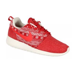 🆕 Christmas Nike Roshe One Red Sweater Shoes